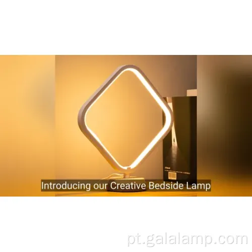 Crianças criativas de lâmpada de cabeceira - luz noturna perfeita